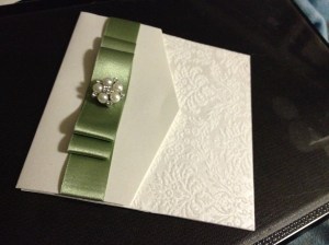 And finally the super pretty wedding invitation is revealed!
